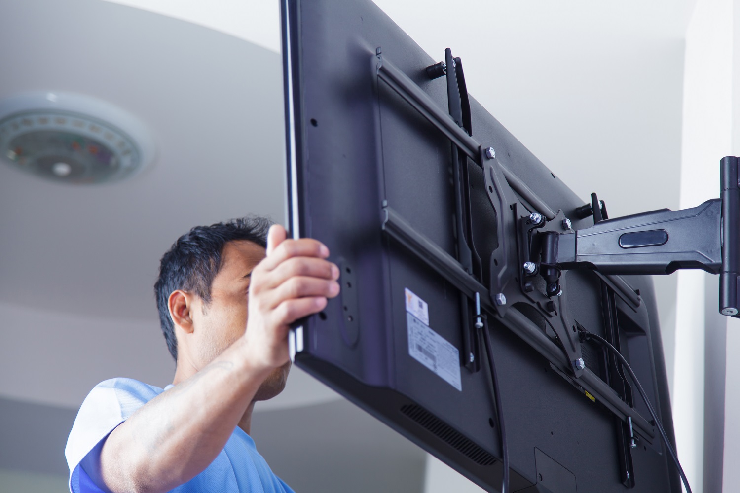 Professional TV Installation Services In Gibsonton FL